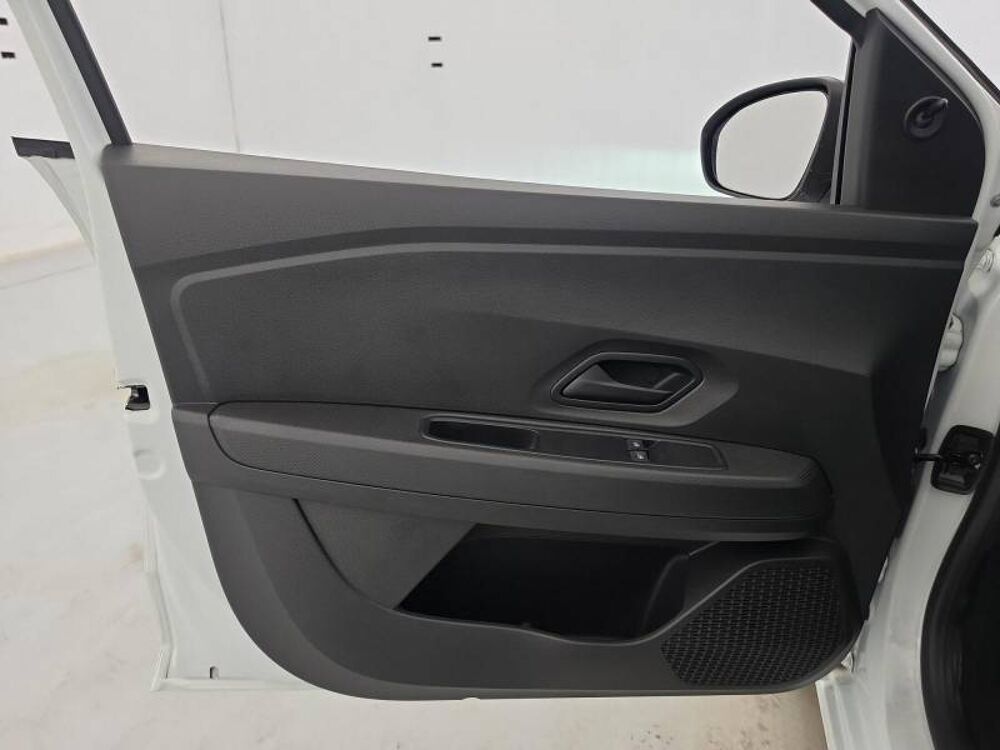 Sandero ECO-G 100 Essential 2023 occasion 56850 Caudan