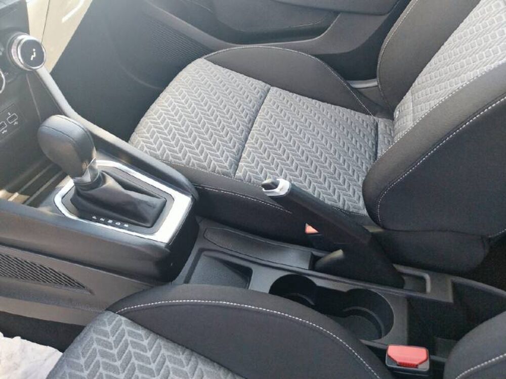 Clio E-Tech hybride 145 Evolution 2023 occasion 14200 H&eacute;rouville-Saint-Clair