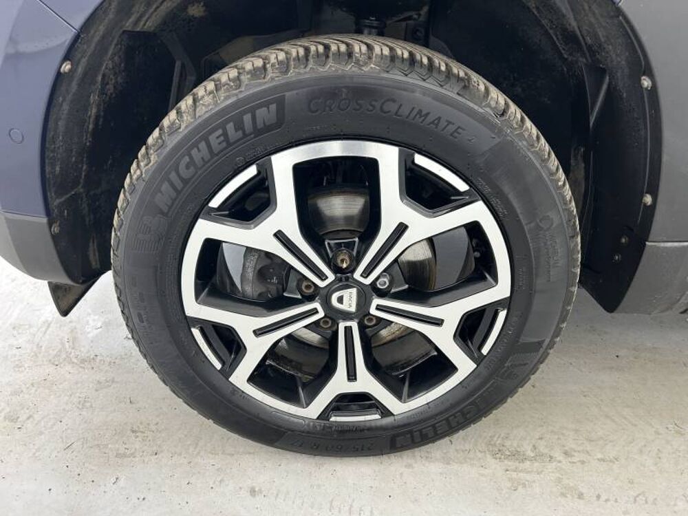 Duster Blue dCi 115 4x2 Prestige 2021 occasion 50000 Saint-L&ocirc;