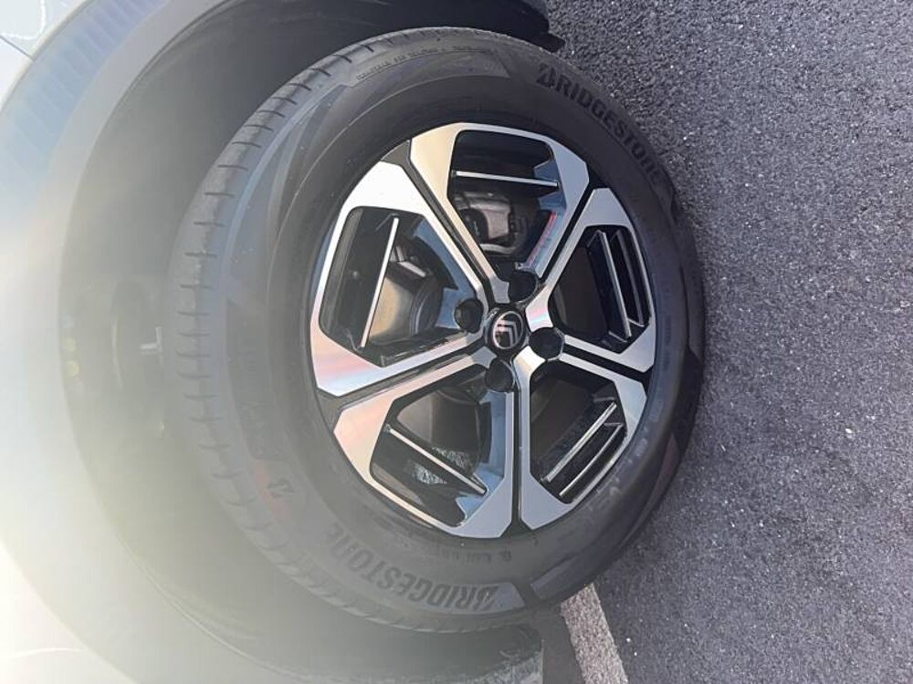 C3 Aircross Hybride 136 ch Aut Plus 2025 occasion 49070 Beaucouz&eacute;