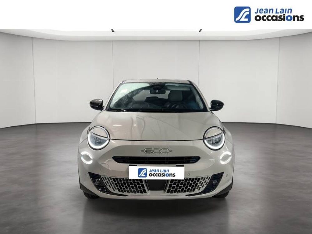 Fiat 600 600 T-Gen 3 1.2 Hybrid 145ch eDCT6 La Prima 2026 occasion 74100 Ville-la-Grand