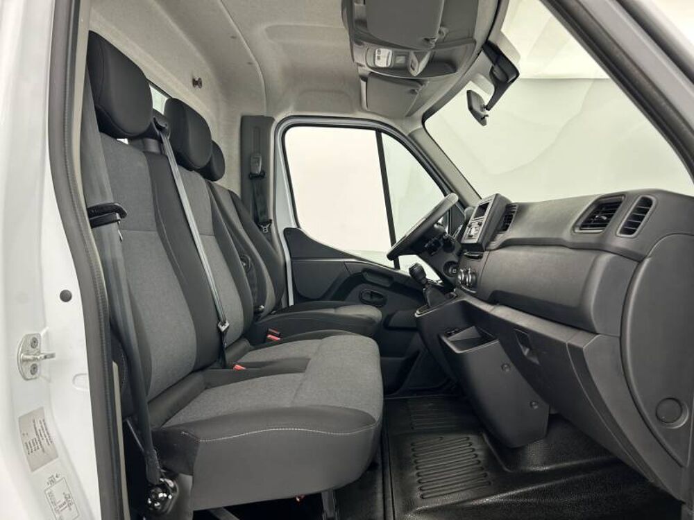 Master MASTER CC PROP RJ3500 L2 PAFC BLUE DCI 130 EURO VI CONFORT 2024 occasion 22000 Saint-Brieuc