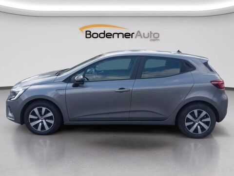 Clio E-Tech full hybrid 145 Equilibre 2023 occasion 56800 Plo&euml;rmel