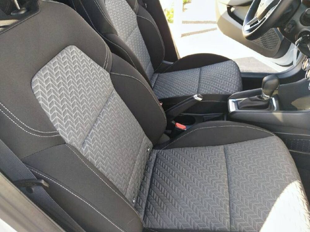 Clio E-Tech hybride 145 Evolution 2023 occasion 14200 H&eacute;rouville-Saint-Clair