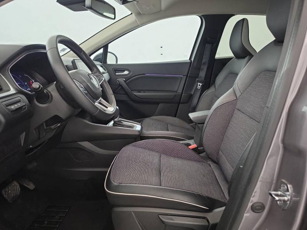 Captur E-Tech 145 - 21 Intens 2022 occasion 29000 Quimper