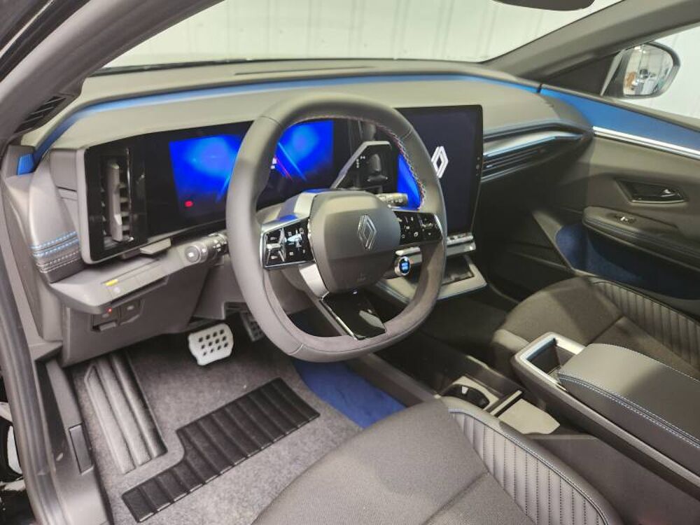 M&eacute;gane Megane E-Tech 220 ch autonomie confort esprit Alpine 2026 occasion 29600 Morlaix