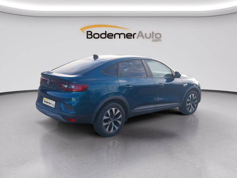 Arkana E-Tech hybride 145 - 22 Evolution 2023 occasion 56800 Plo&euml;rmel