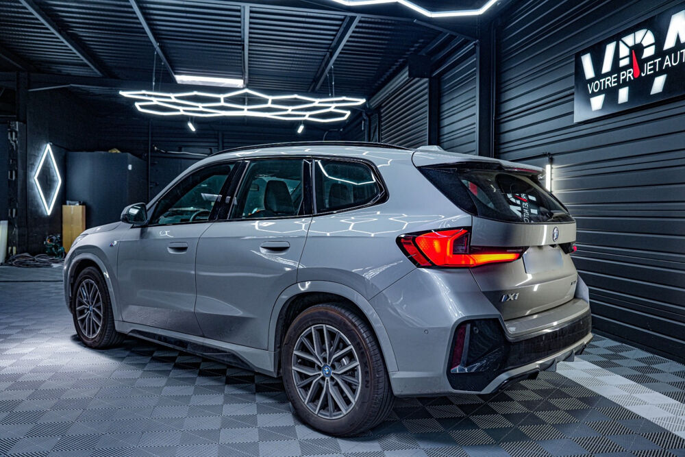 iX1 XDrive20 M Sport 313 ch - Cam&eacute;ra - LED - Apple CarPlay - Vis 2025 occasion 33320 Eysines