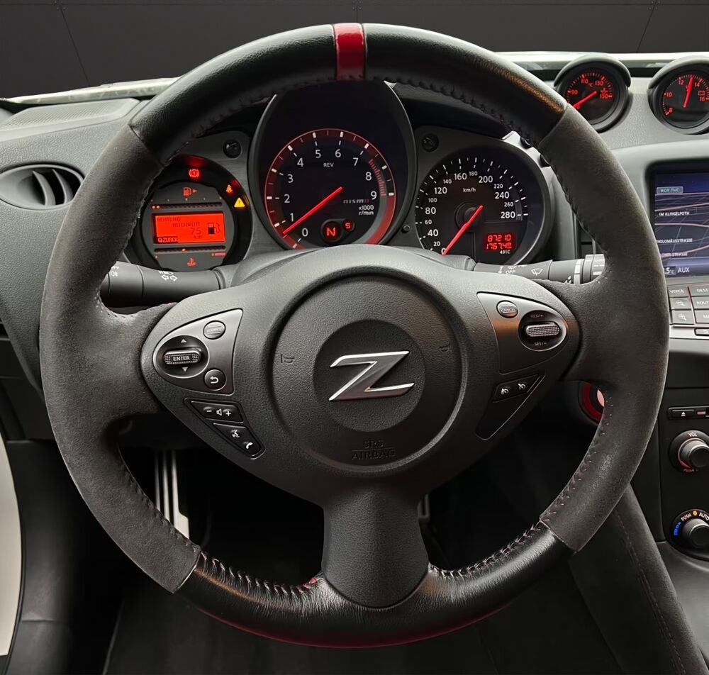 370 Z Nismo 3.7L V6 344ch – Recaro • &Eacute;chappement Sport • BOSE • Ca 2018 occasion 33320 Eysines