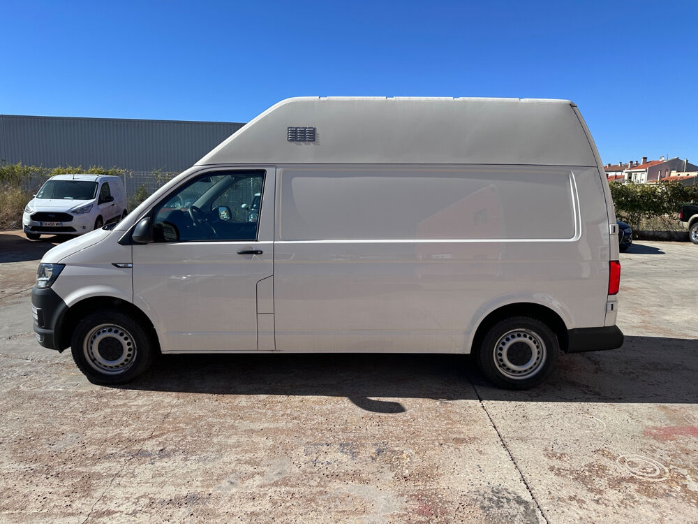 Transporter Combi 102 ch TVA RECUPERABLE 2018 occasion 66330 Cabestany