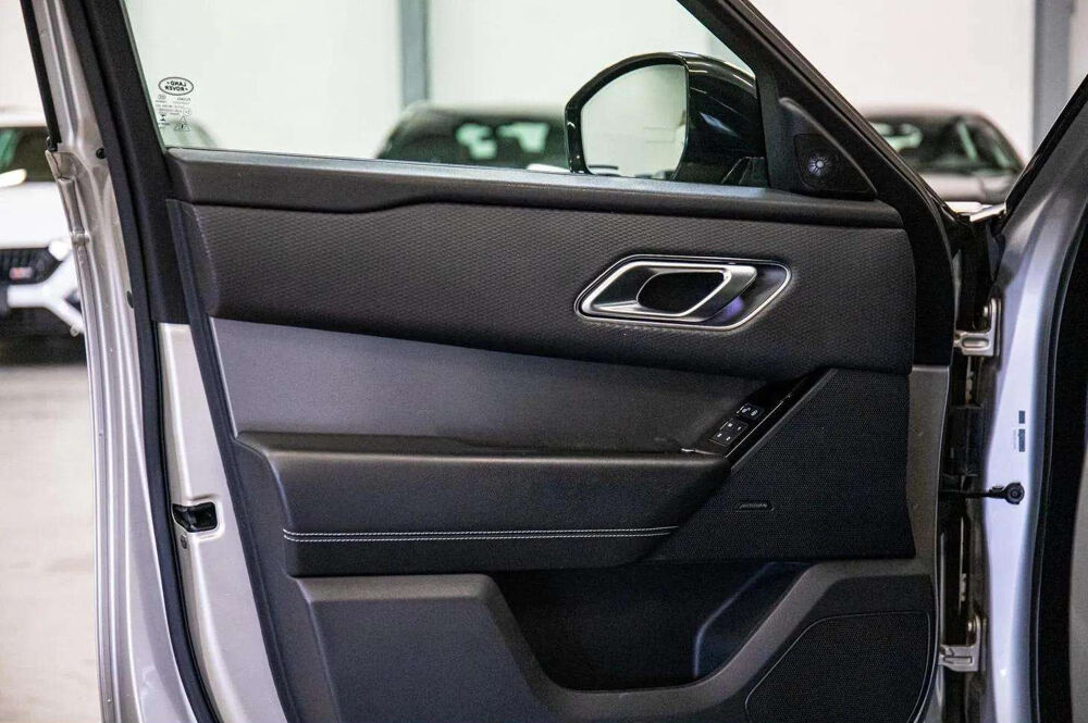 Range rover velar S V6 3.0 300 CH * MERIDIAN * CAM&Eacute;RA * SUSPENSION PNEUMATIQUE 2019 occasion 33150 Cenon