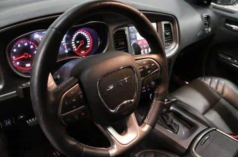 Charger SRT Hellcat 717 ch – V8 6.2 – Si&egrave;ges sport – Jantes alliage 2017 occasion 33320 Eysines