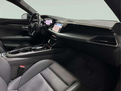 E-TRON QUATTRO 476 CH * PANO * HUD * SI&Egrave;GES &Eacute;LECTRIQUES * 20 POUCES 2022 occasion 33150 Cenon