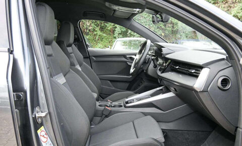 A3 45 TFSI e 245 CH * S LINE * S TRONIC * HUD * BLACK PACK * TV 2023 occasion 33150 Cenon