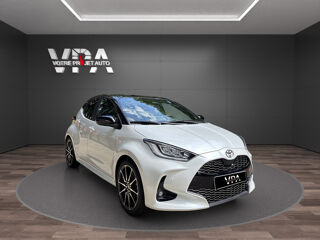 Yaris Toyota GR Sport 1.5 Hybrid 116 ch e-CVT • Si&egrave;ges chauf 2023 occasion 33320 Eysines