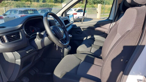 Trafic Renault blue dci 130 cv L2H1 Confort 3000 kg tva r&eacute;c 2023 occasion 26240 Saint-Vallier