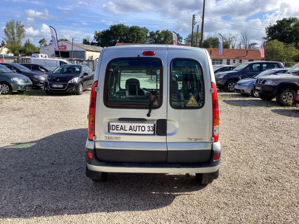Kangoo Privil&egrave;ge 1.6i 95 ch boite auto 2005 occasion 33700 M&eacute;rignac