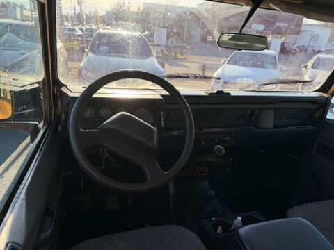 Defender TD5 110 Station Wagon 9PLACES, ... 2000 occasion 24750 Tr&eacute;lissac