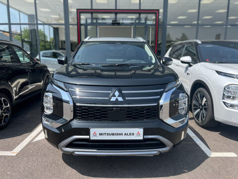 Outlander 2.4 MIVEC PHEV 4WD INSTYLE 2025 occasion 30100 Alès