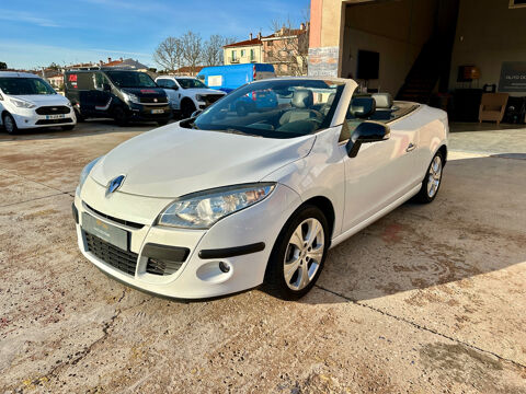 Renault megane ii Berline 3 ptes Privilege Luxe