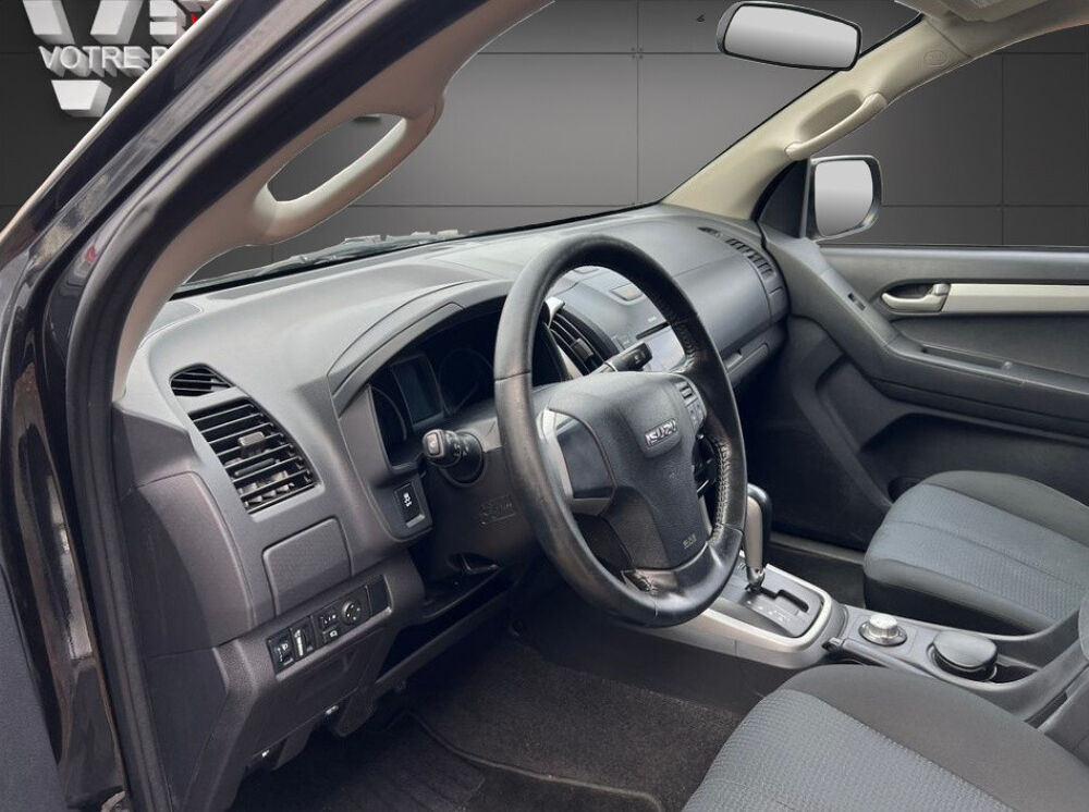 D-MAX 2.5 Twin Turbo 163ch 4x4 Auto | Attelage 3,5T | Phares X&eacute;non 2016 occasion 33320 Eysines