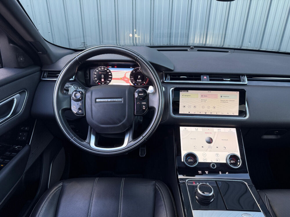 Range rover velar R-Dynamic SE D240 2.0 SD4 4WD 240cv BVA - 1ERE MAIN - CARNET 2020 occasion 33210 Langon