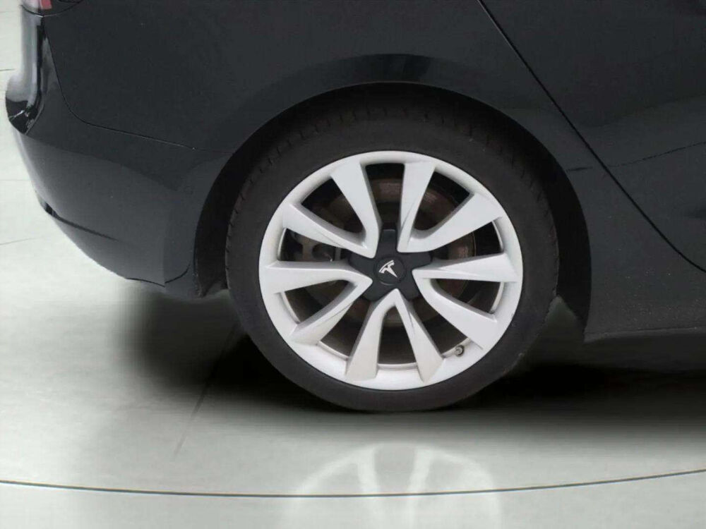 Model 3 3 Standard Range Plus 306 ch * Autopilot * Pano * 19" * 2019 occasion 33150 Cenon