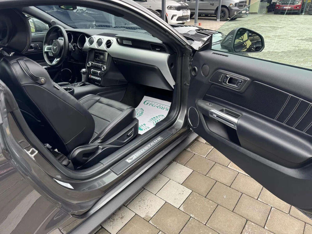 Mustang GT * V8 5.0 * 421 ch * BVA * Faible Kilom&eacute;trage * Cuir 2016 occasion 33150 Cenon