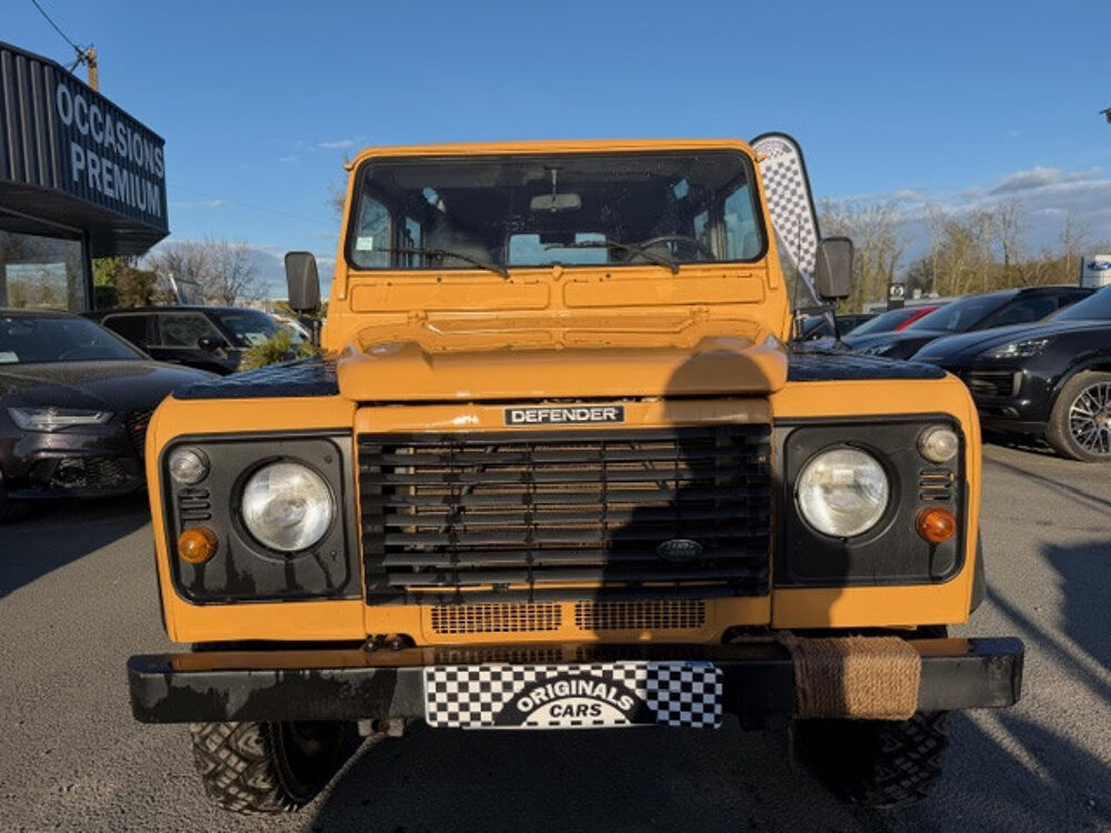 Defender TD5 110 Station Wagon 9PLACES, ... 2000 occasion 24750 Tr&eacute;lissac