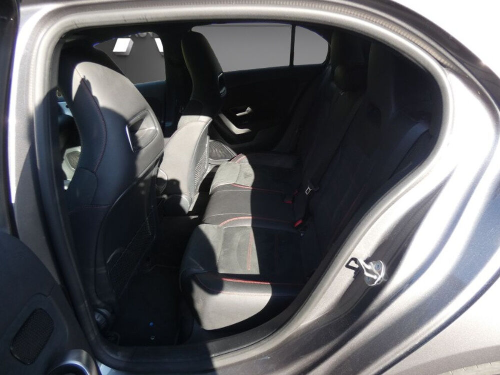 Classe A 250 &middot; 2.0i 224ch &middot; AMG Line &middot; Night Pack &middot; Si&egrave;ges chauffants 2019 occasion 33320 Eysines