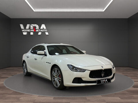 Ghibli &middot; 3.0 V6 Diesel 275ch &middot; Automatique &middot; Cuir rouge &middot; Toit ouvr 2015 occasion 33320 Eysines