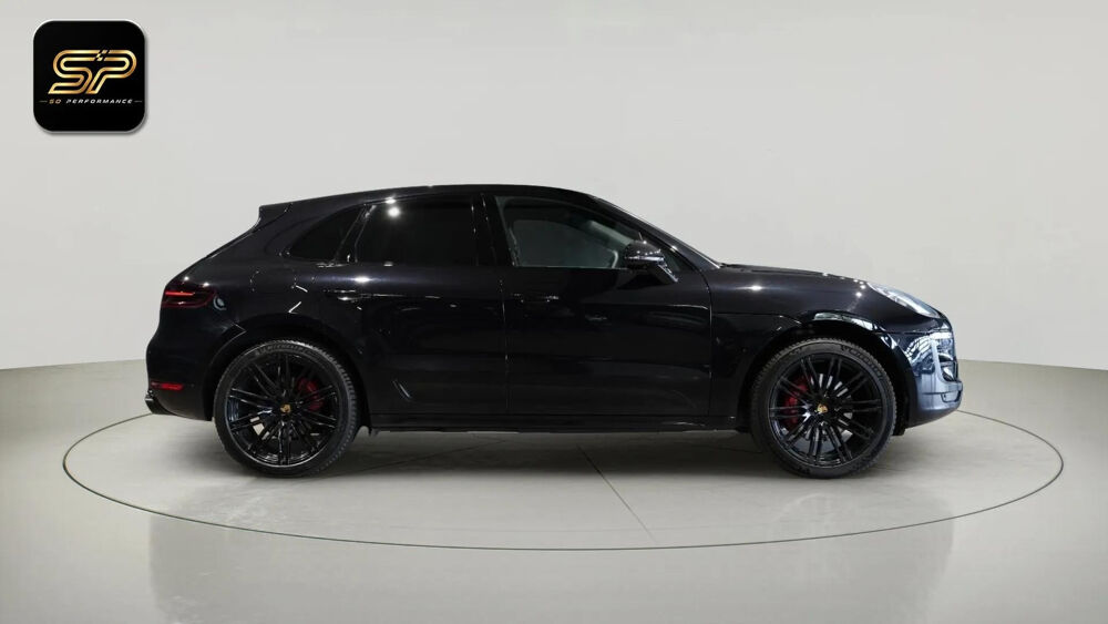Macan GTS * 360 ch * Sport Chrono * Bose * Attelage * Jantes 21 2017 occasion 33150 Cenon