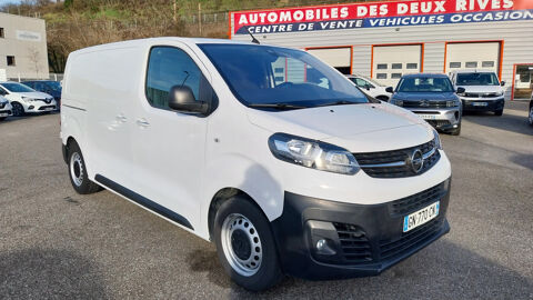 Opel Vivaro Opel fourgon 1.5 d 120 cv Taille M clim auto 2023 occasion Saint-Vallier 26240