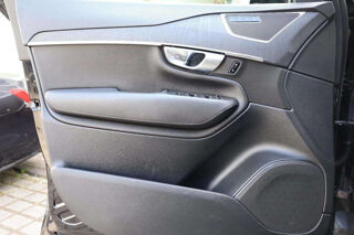 XC90 T6 AWD Momentum Pro * 310 ch * 7 Places * 360&deg; * Toit Panora 2020 occasion 33150 Cenon