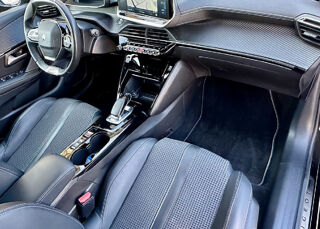 208 GT 50 kWh 136 ch • Toit panoramique • ACC Stop &amp; Go • Si 2020 occasion 33320 Eysines