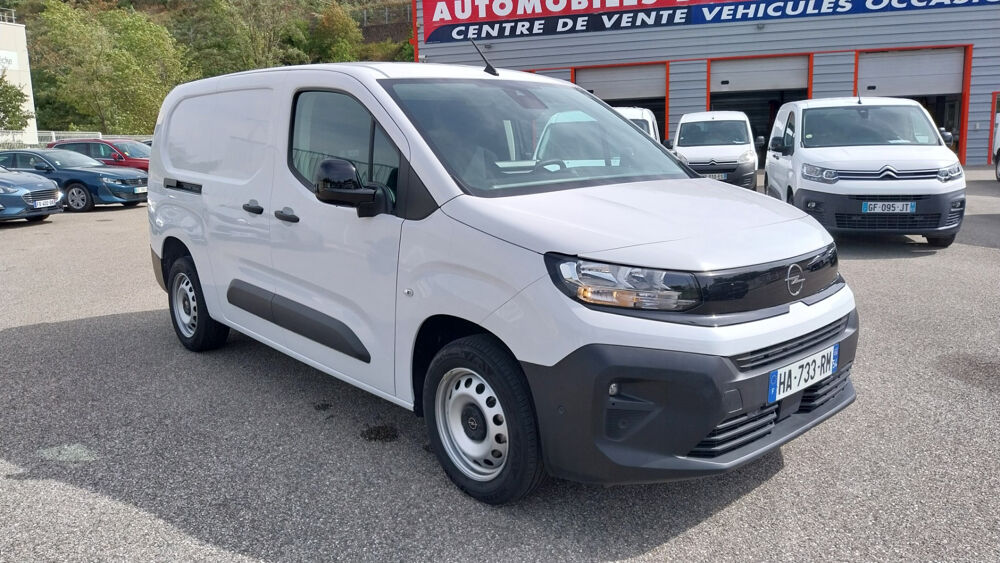 Combo VU Opel combo cargo xl 950 kg 1.5 blue hdi 100 cv 3 places 2024 occasion 26240 Saint-Vallier