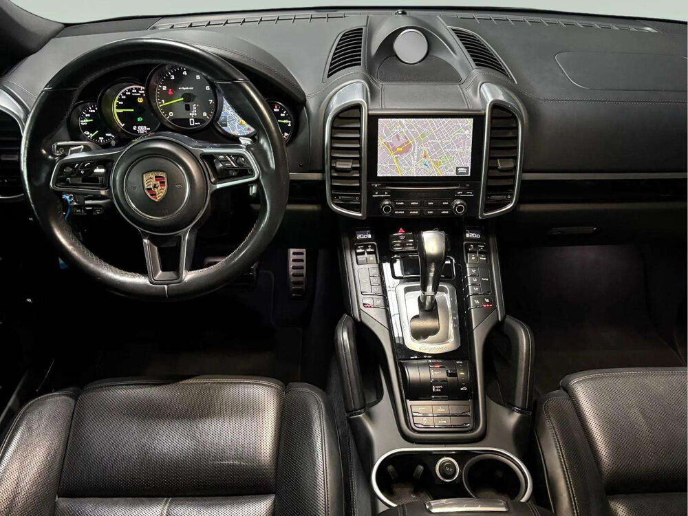 Cayenne S E-Hybrid Platinum * 416 ch * 4x4 * Toit Pano * Porsche App 2016 occasion 33150 Cenon