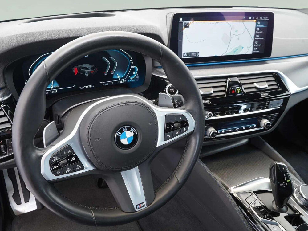 S&eacute;rie 5 530E TOURING M SPORT * 292 CH * LASER * HUD * ACC * CARPLAY 2021 occasion 33150 Cenon