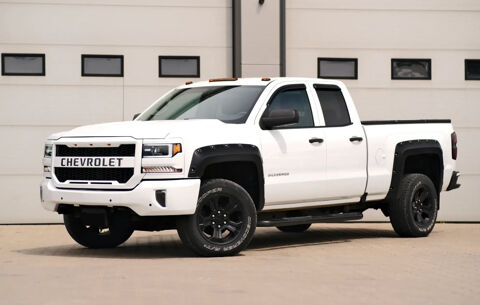 Chevrolet Divers 1500 CUSTOM 5.3 V6 353CH 2017 occasion Gradignan 33170