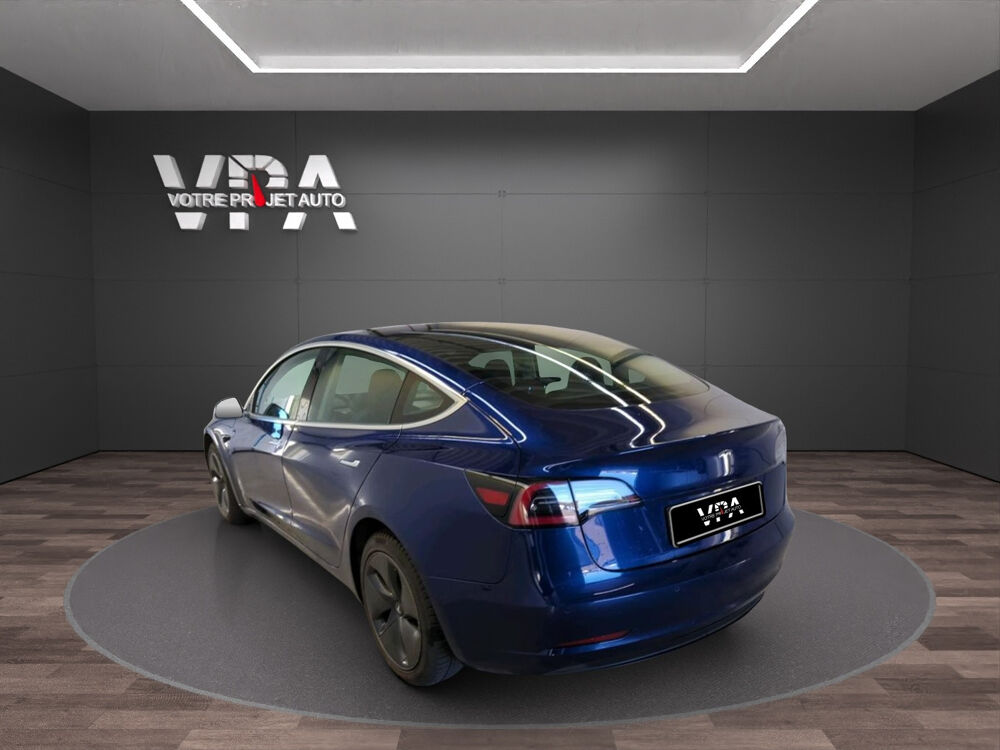 Model S RWD 306ch – Autopilot, toit pano &amp; si&egrave;ges chauffants - D 2020 occasion 33320 Eysines