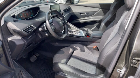 3008 Peugeot hybrid 225 cv eat8 allure business toit ouvrant 2020 occasion 26240 Saint-Vallier