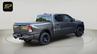 RAM 1500 BIG HORN NIGHT CREW CAB 4X4 * 5.7 V8 401 CH * AUTOMATIQ 2023 occasion 33150 Cenon