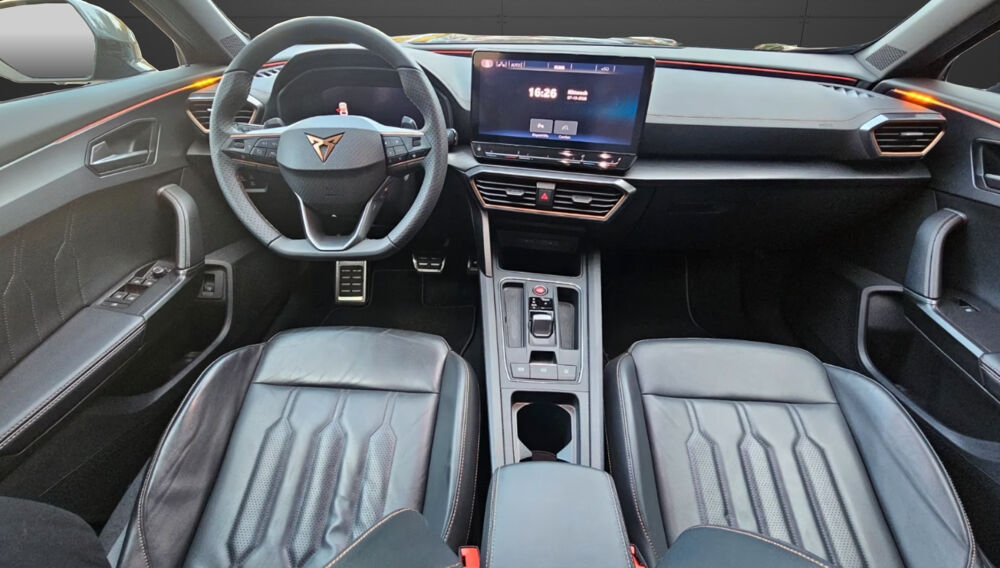 Formentor VZ 1.4 e-HYBRID 245 ch – DSG6 – Noir Midnight – Cuir – GPS – 2022 occasion 33320 Eysines