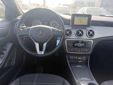 Classe GLA GLA 200 CDI / d 4Matic , camera de recul, toit ouvrant, gps 2015 occasion 24750 Tr&eacute;lissac