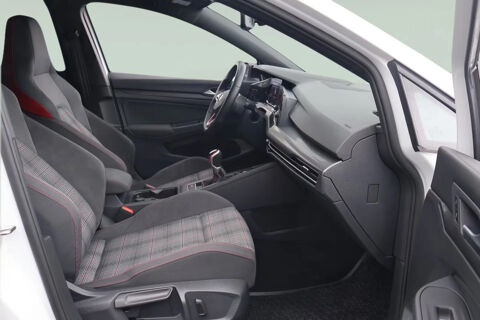 Golf VIII GTI 245 CH * MANUELLE * CARPLAY * LED * CAM&Eacute;RA * VOLANT 2022 occasion 33150 Cenon