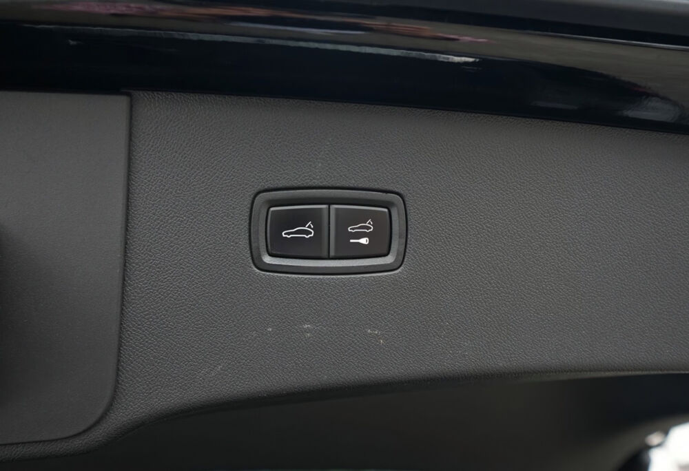 Formentor VZ 1.4 e-HYBRID 245 ch – DSG6 – Noir Midnight – Cuir – GPS – 2022 occasion 33320 Eysines
