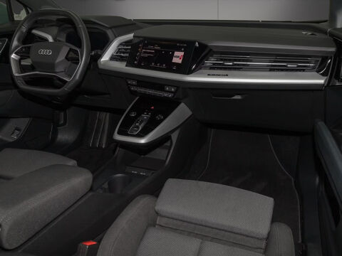 Q4 e-tron Sportback 35 S line 170 ch • Cam&eacute;ra • Apple CarPlay • 2021 occasion 33320 Eysines