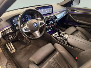S&eacute;rie 5 530E TOURING M SPORT * 292 CH * ATTELAGE * CARPLAY * CAM&Eacute;RA 2022 occasion 33150 Cenon