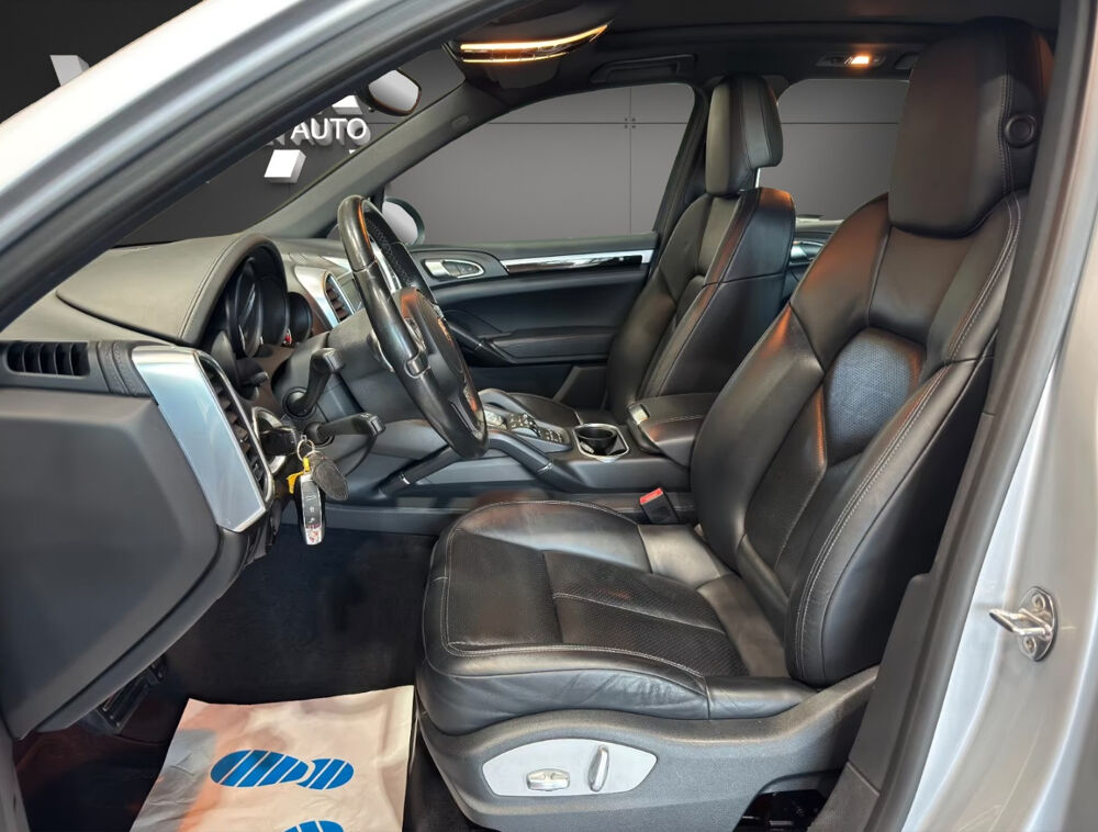 Cayenne 3.0TDI 245ch - Si&egrave;ges chauffants - Toit ouvrant - Si&egrave;ges cha 2013 occasion 33320 Eysines