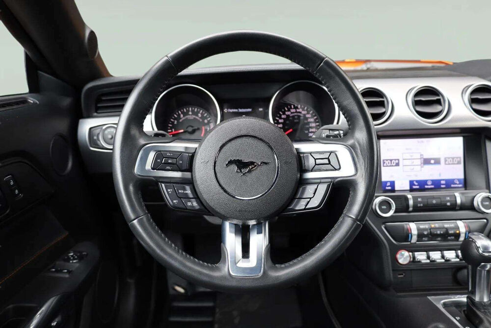 Mustang GT * V8 5.0 * 460 ch * BVA * Twister Orange * Alcantara 2020 occasion 33150 Cenon
